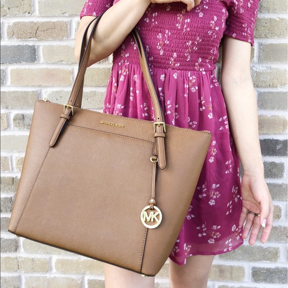 Gaby’sBags👜💕-Michael Kors Large Top Zip Tote - Picture 2 of 8